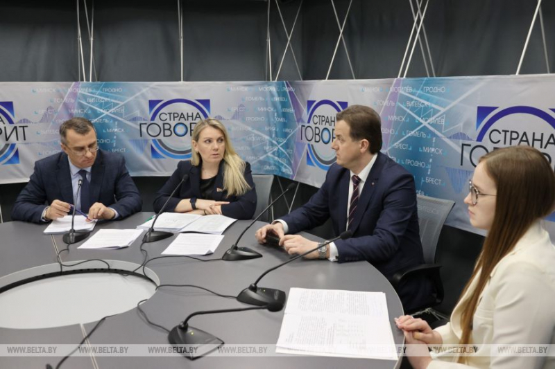 Безопасность, новые направления, качество: Минтранс о планах авиационной отрасли на 2024 год