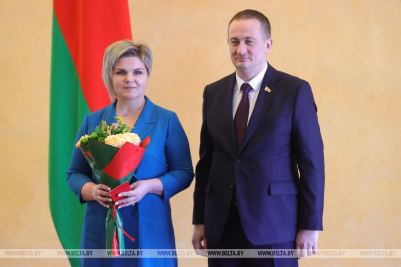 Турчин: орден Матери - дань уважения государства многодетным мамам