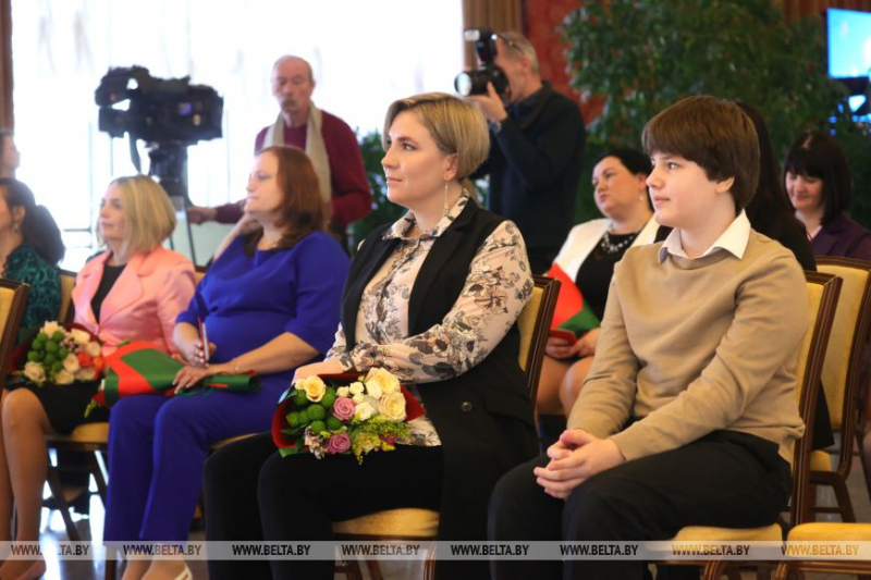 Турчин: орден Матери - дань уважения государства многодетным мамам