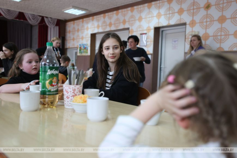 В Молдове потребовали отставки главы МИД после скандала с детским хором "Рапсодия"