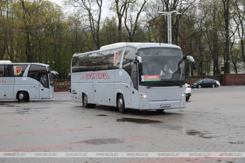 Делегаты из всех регионов Беларуси прибывают во Дворец Республики для участия в VII ВНС (обновляется)