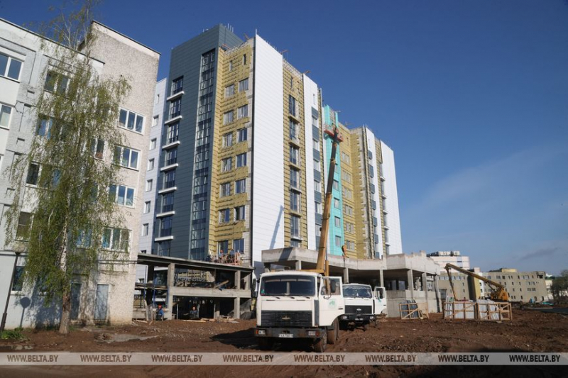 ФОТОРЕПОРТАЖ: Республиканский субботник проходит в Беларуси