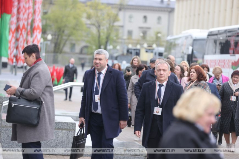 Митрополит Вениамин: ВНС принимает решения на благо дальнейшего развития страны