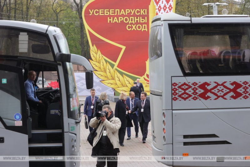 Митрополит Вениамин: ВНС принимает решения на благо дальнейшего развития страны