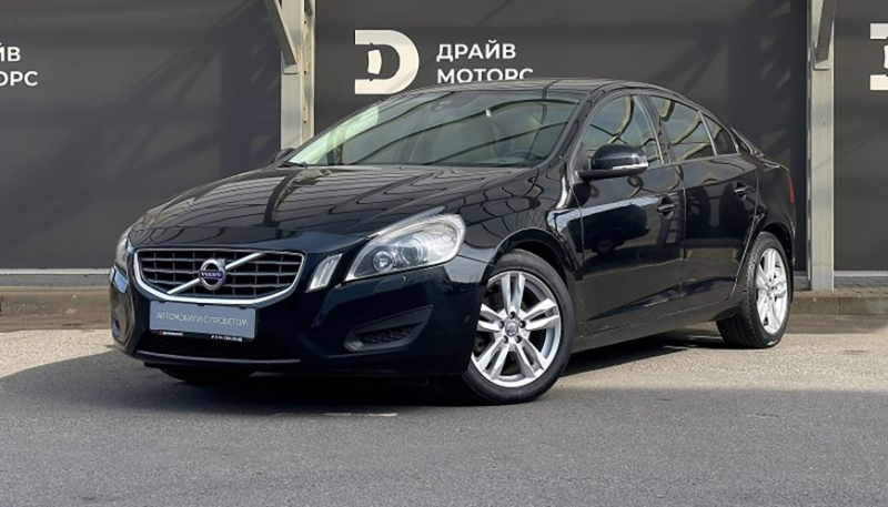Проверенные авто от 16 000 BYN, да еще и в рассрочку, у дилера "ДрайвМоторс". Подобрали варианты