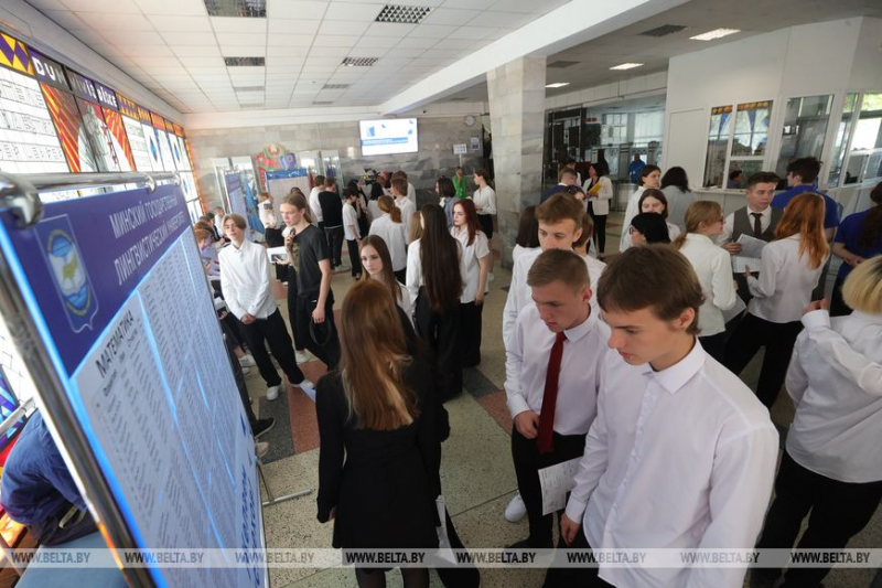 Более 6,6 тыс. абитуриентов 27 мая приняли участие в ЦТ по учебным предметам по выбору