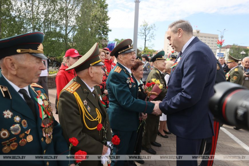 ФОТОРЕПОРТАЖ: В Беларуси празднуют День Победы (ОБНОВЛЯЕТСЯ) 3