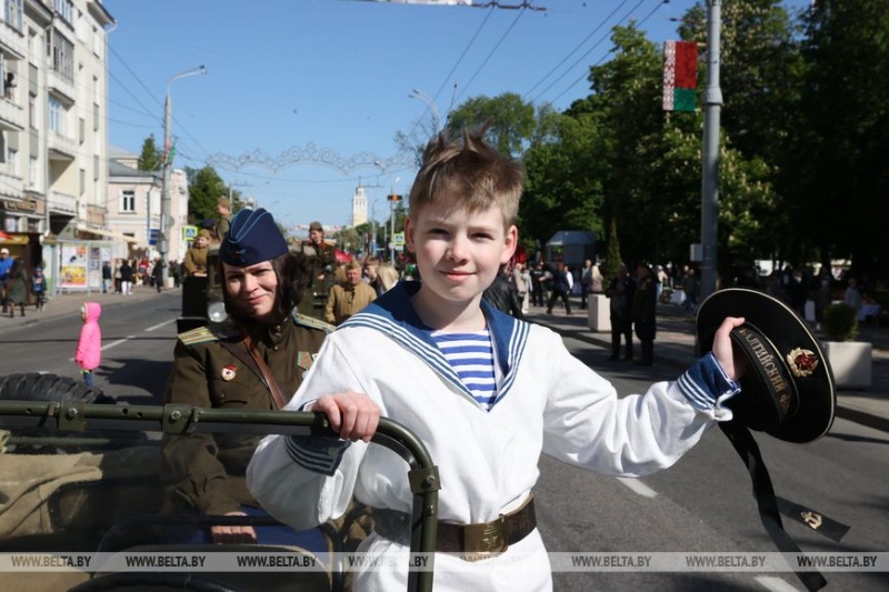 ФОТОРЕПОРТАЖ: В Беларуси празднуют День Победы (ОБНОВЛЯЕТСЯ) 3