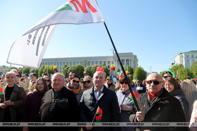 ФОТОРЕПОРТАЖ: В Беларуси празднуют День Победы (ОБНОВЛЯЕТСЯ) 3