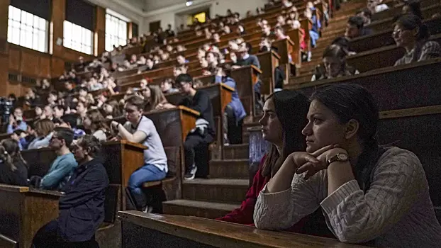 Vuz dones na studentku iz za publikacii v telegram i otchislil ee odnim dnem 3105c8f.webp