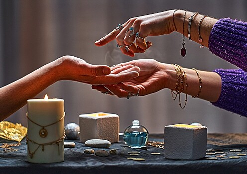 Zhenshhina posledovala sovetu astrologa i razbogatela na 5 mln rublej 720d977.jpg