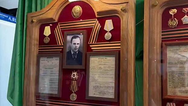 Nagradnoj list otca vladimira putina predstavili na pmef fa1b3da.jpg