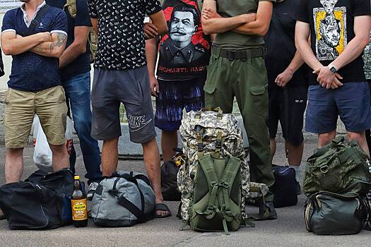 Rossijskih holostjakov predlozhili otpravljat v armiju za otsutstvie svidanij 58c02ff.jpg